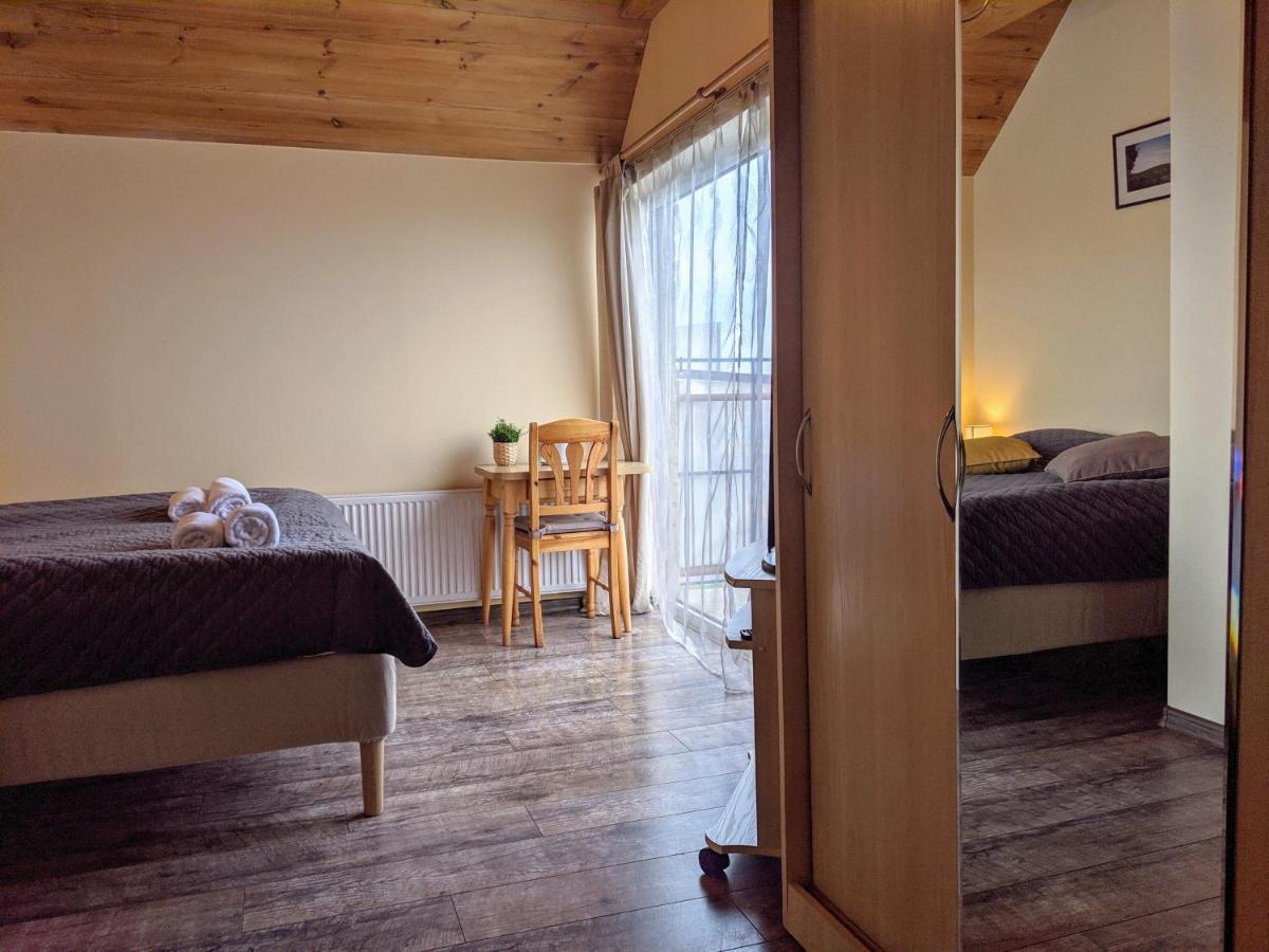 Guest House Kamara Panevezys Ngoại thất bức ảnh